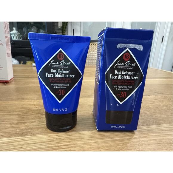Jack Black Dual Defense Face Moisturizer SPF30 Mineral Sunscreen, 2 oz Exp 07/27 - Picture 1 of 3